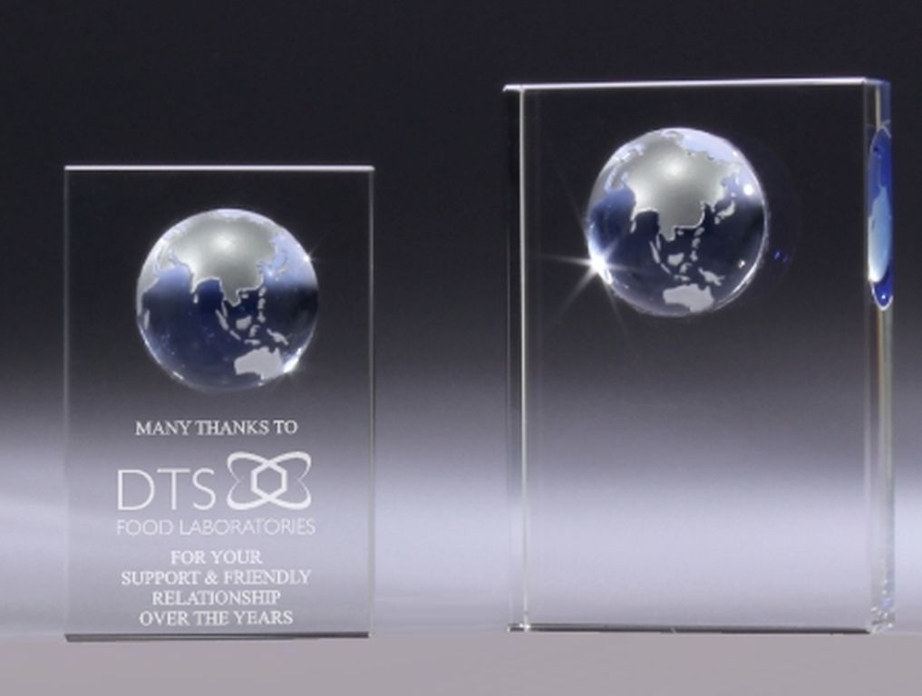 Crystal Plaque Blue Globe